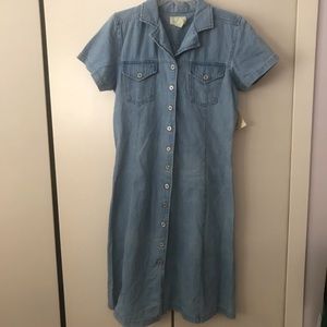 NWT Erika Taylor Denim Short Sleeve Midi Dress